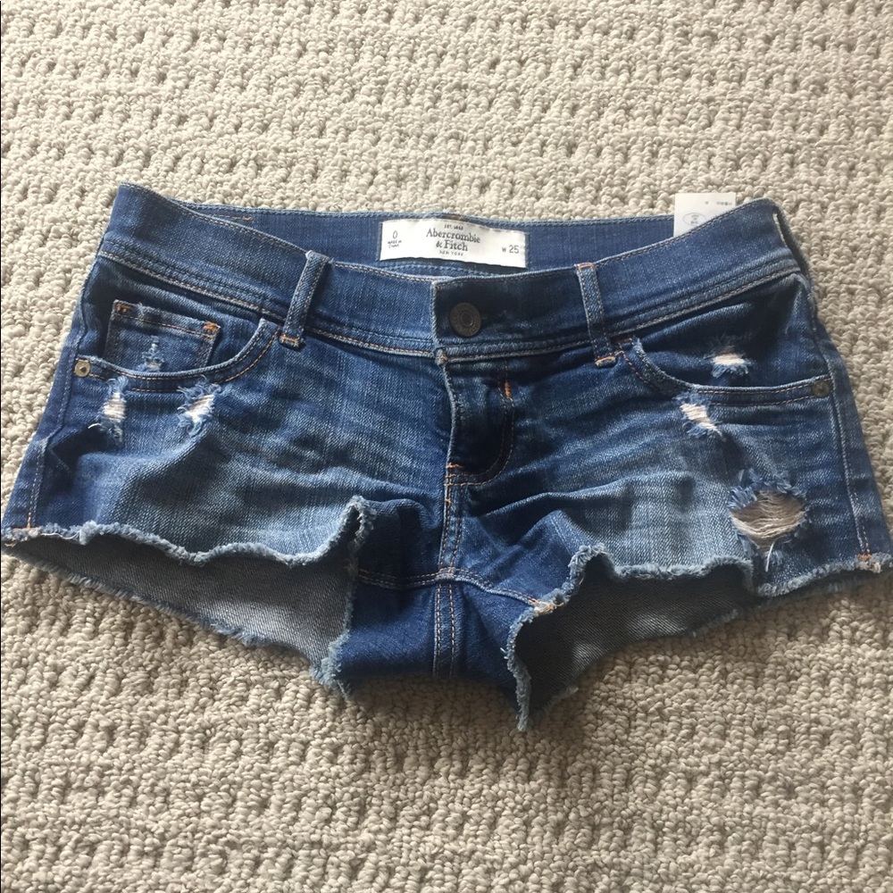 Abercrombie & Fitch Jean shorts